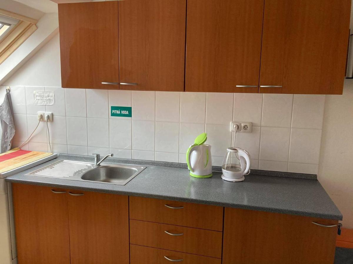 Ubytovani Na Spejcharu, Zelevcice Slany Ngoại thất bức ảnh
